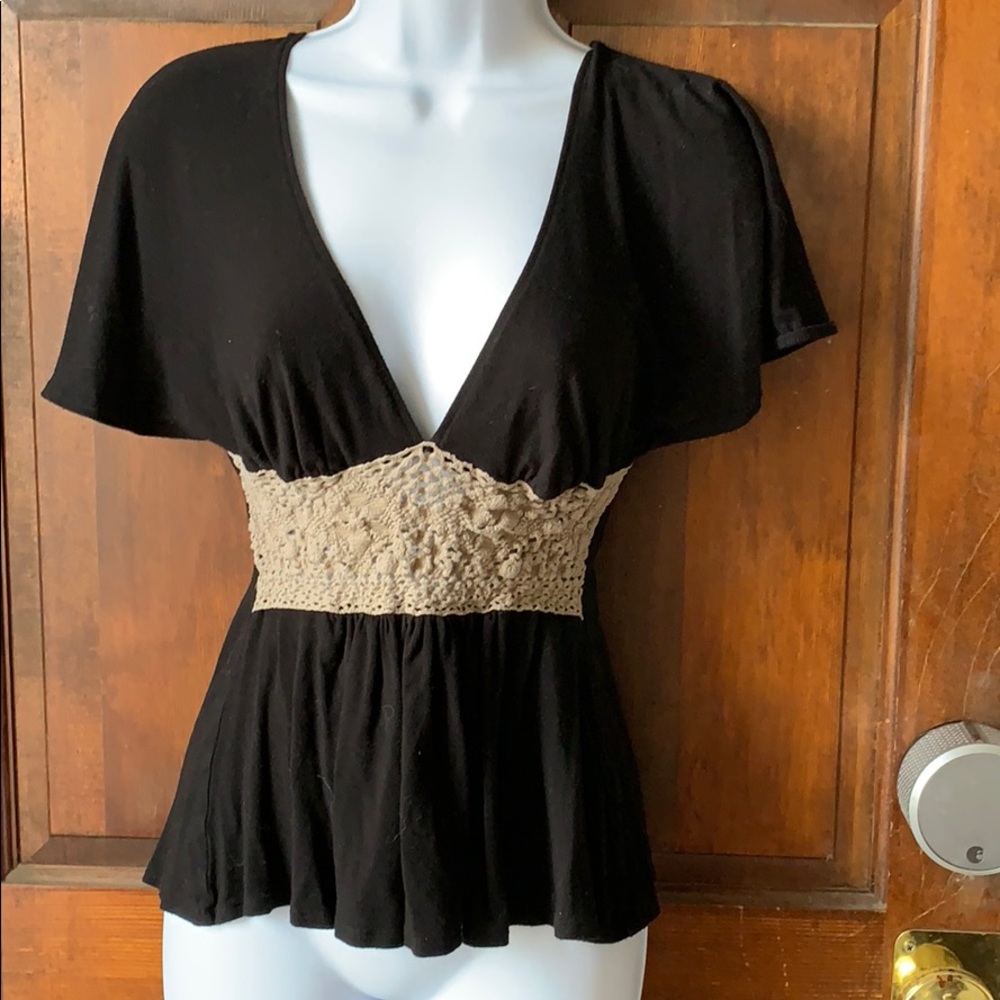 Moda crochet top M